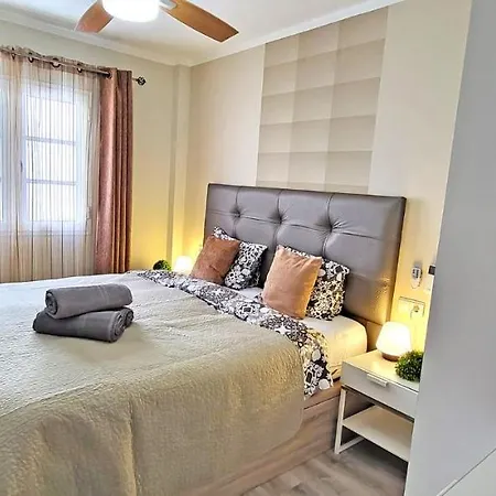 Flat Vista Puerto, Gran Tarajal, 2 Bedrooms, Air Conditioning * 格兰塔拉雅